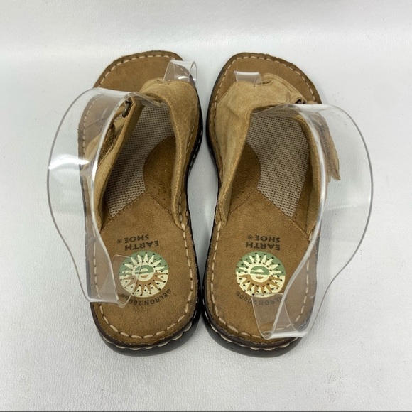 Earth Shoes Larch Brown Suede Toe Loop Slide On Sandals, Women’s Size US 6. - Picture 9 of 12